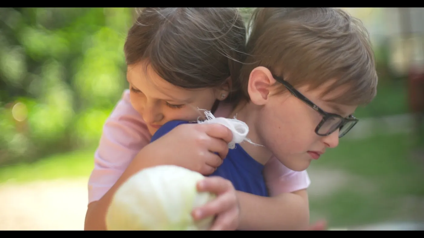 THE GIRL WITH THE CABBAGE